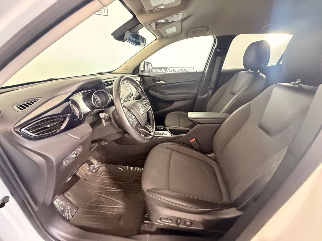 Used 2023 Buick Encore GX Preferred w/ Cold Weather Comfort Package AWD/4WD image 17