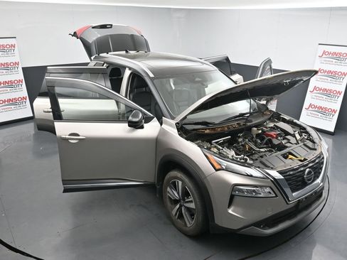 Used 2021 Nissan Rogue SL image 25