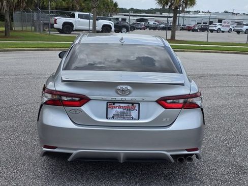 Used 2023 Toyota Camry SE FWD image 3