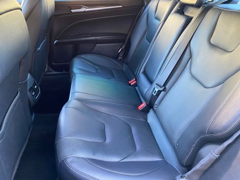 Used 2019 Ford Fusion Energi Titanium image 29