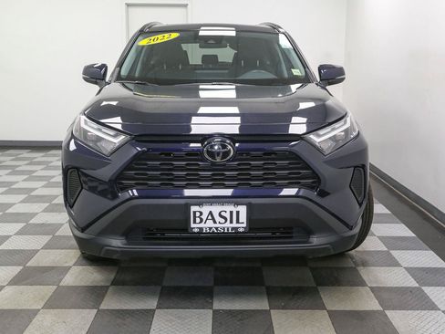 Used 2022 Toyota RAV4 XLE w/ Convenience Package AWD/4WD image 3
