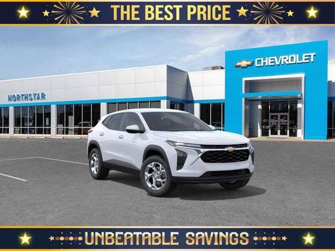 New 2026 Chevrolet Trax LS w/ LS Convenience Package FWD image 1