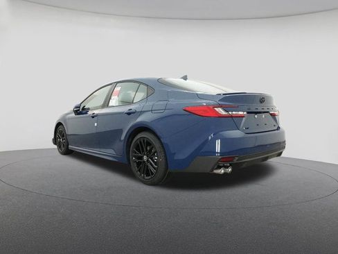 New 2026 Toyota Camry SE image 21