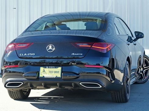Used 2024 Mercedes-Benz CLA 250 4MATIC image 4