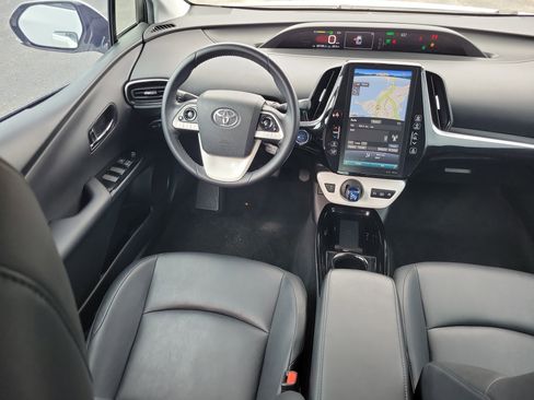 Used 2019 Toyota Prius Prime Premium image 13