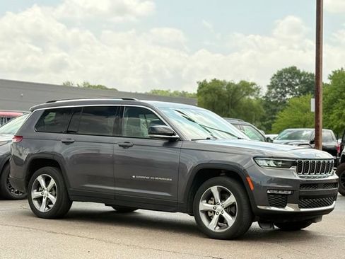 Used 2021 Jeep Grand Cherokee L Limited w/ Trailer Tow Group (B) AWD/4WD image 34