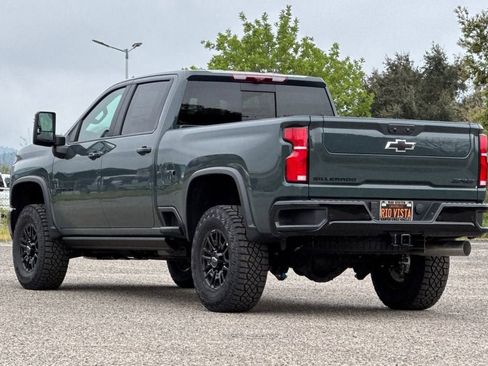New 2026 Chevrolet Silverado 2500 ZR2 w/ LPO, Dark Essentials Package image 6