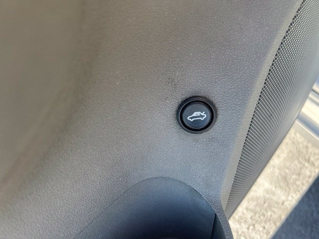 Used 2012 Chevrolet Malibu LS w/ LS Uplevel Package FWD image 31