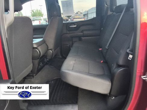 Used 2021 Chevrolet Silverado 1500 Custom AWD/4WD image 18