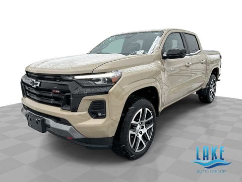 Used 2023 Chevrolet Colorado Z71 w/ Z71 Convenience Package 2 image 1