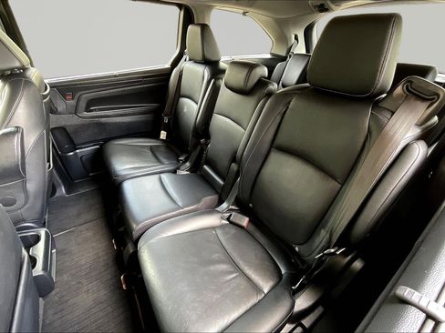 Used 2023 Honda Odyssey Touring image 22