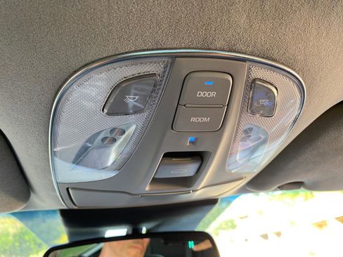 Used 2015 Hyundai Equus Signature image 69