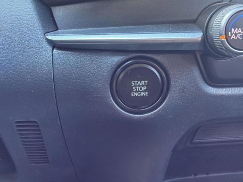 Used 2023 MAZDA CX-30 AWD 2.5 S image 32