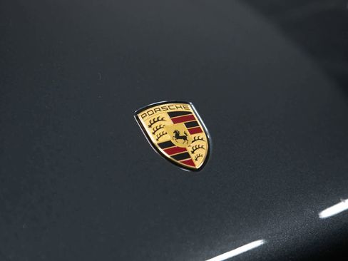 Certified 2026 Porsche Macan AWD/4WD image 17