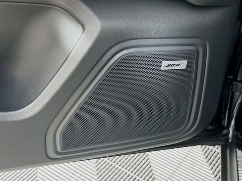 New 2026 Porsche Macan Turbo image 21