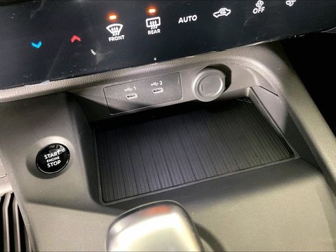 New 2026 Nissan Sentra SV w/ SV Convenience Package image 29