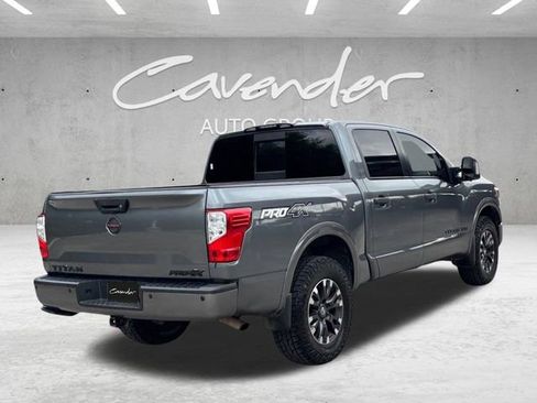 Used 2018 Nissan Titan PRO-4X w/ Pro-4x Convenience Package AWD/4WD image 20
