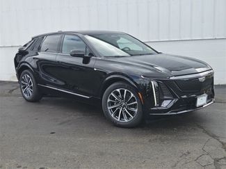 New 2025 Cadillac Lyriq Sport video 1