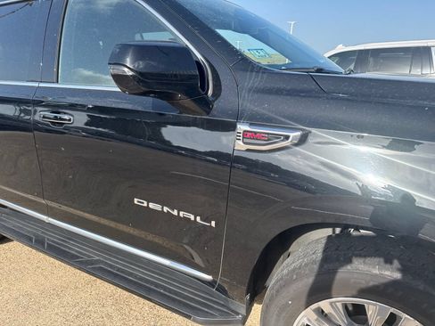 Used 2025 GMC Yukon Denali AWD/4WD image 6