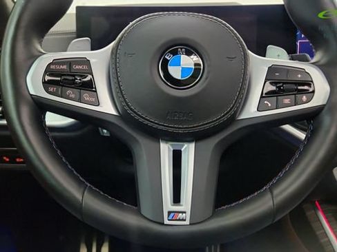 Used 2025 BMW X7 M60i AWD/4WD image 46