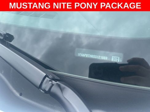Used 2025 Ford Mustang Coupe RWD image 10