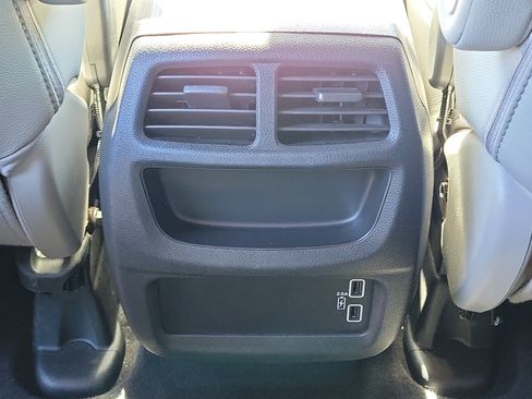Used 2019 Honda Passport EX-L image 12