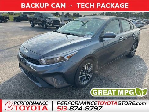 Used 2023 Kia Forte LXS FWD image 1