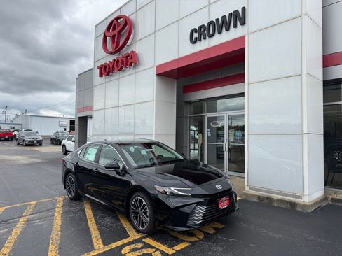 New 2026 Toyota Camry XLE FWD image 1