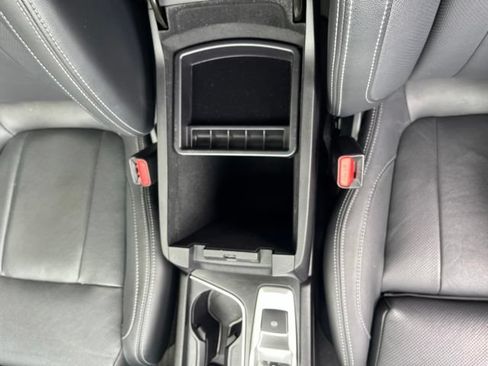 Used 2023 Subaru Ascent Limited w/ Technology Package AWD/4WD image 12