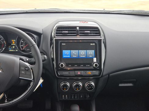 New 2026 Mitsubishi Outlander Sport LE AWD/4WD image 16