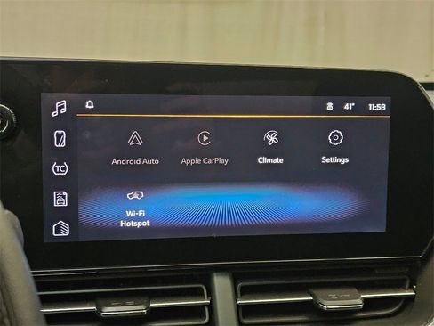 Used 2025 Chevrolet Trax LT image 26