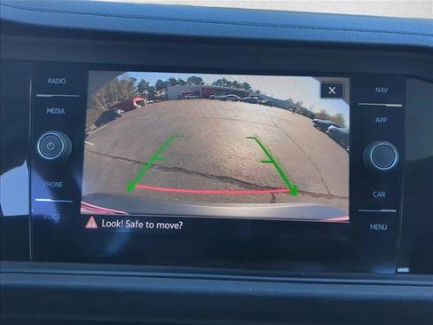 Used 2021 Volkswagen Jetta SEL Premium FWD image 17
