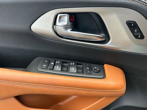 New 2026 Chrysler Pacifica Pinnacle w/ Trailer Tow Group image 11