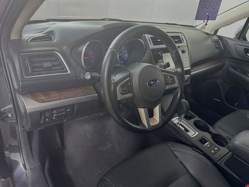 Used 2016 Subaru Outback 2.5i Limited image 9