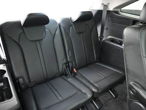 Used 2022 Kia Sorento SX AWD/4WD image 9