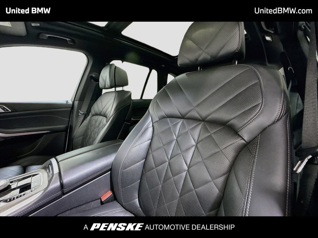 Used 2023 BMW X5 xDrive40i w/ Executive Package AWD/4WD image 5