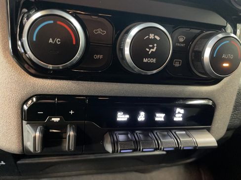 Used 2024 RAM 3500 Tradesman w/ Towing Technology Group image 14