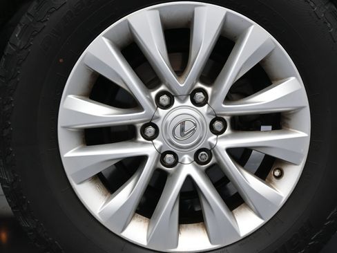 Used 2021 Lexus GX 460 Premium image 10