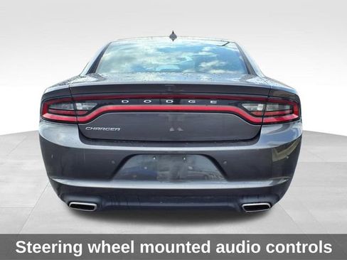 Used 2023 Dodge Charger SXT image 7