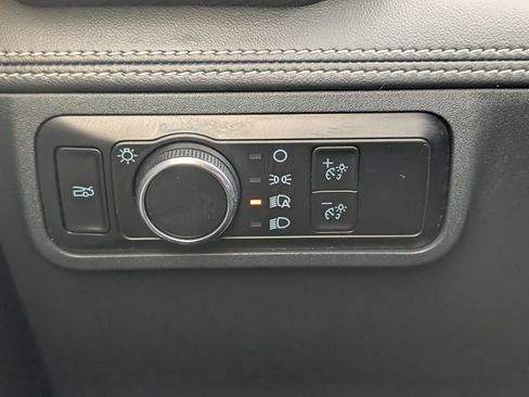 Used 2024 Ford Mustang GT Premium image 23