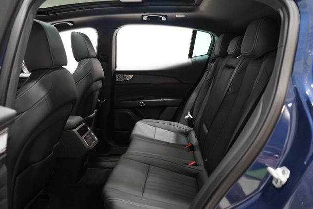Certified 2025 Maserati Grecale Modena AWD/4WD image 29