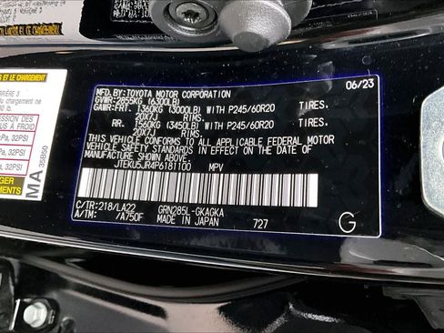 Used 2023 Toyota 4Runner Limited image 31