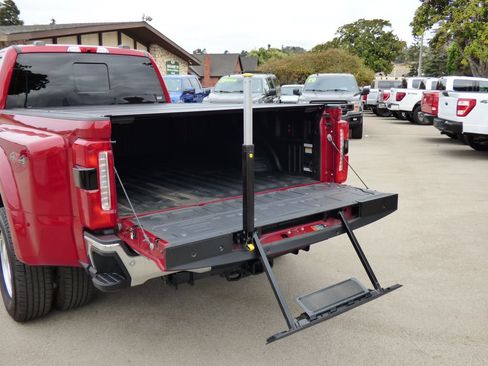 Used 2024 Ford F350 King Ranch w/ Chrome Package AWD/4WD image 15