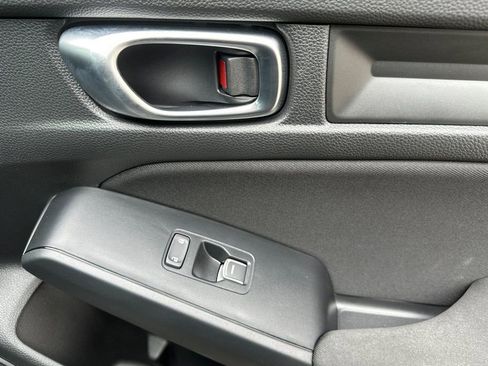 Certified 2025 Honda Civic Sport image 20