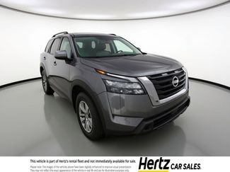 Used 2025 Nissan Pathfinder SV video 1