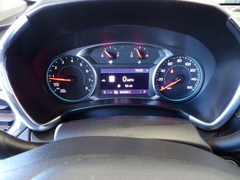 Used 2019 Chevrolet Equinox Premier image 12