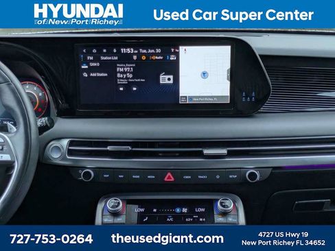 Used 2024 Hyundai Palisade Calligraphy FWD image 24