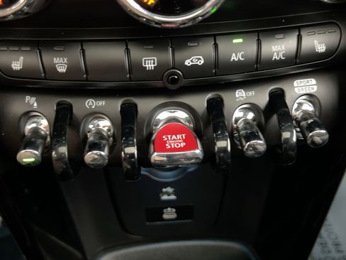 Used 2024 MINI Cooper John Cooper Works image 19