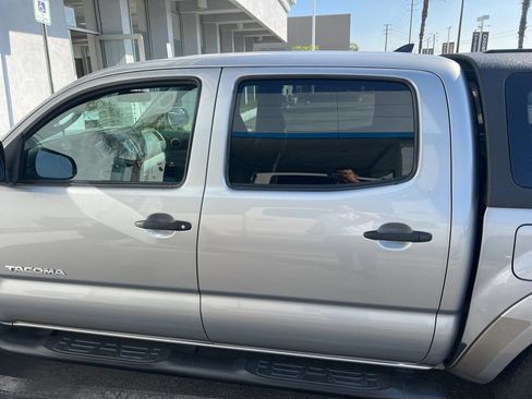 Used 2014 Toyota Tacoma 2WD Double Cab image 8
