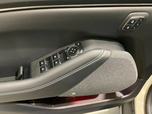 Used 2025 Ford Mustang Mach-E Premium AWD/4WD image 7